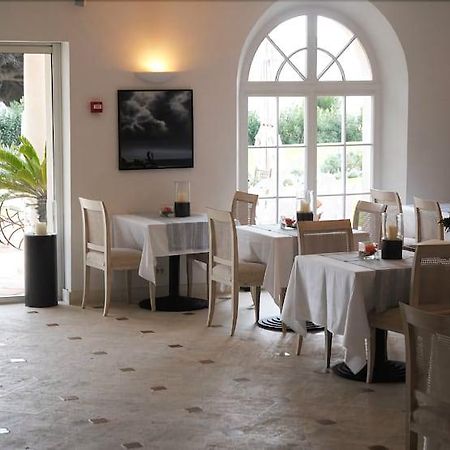 Hotel Villa Les Rosiers غريمو المظهر الخارجي الصورة